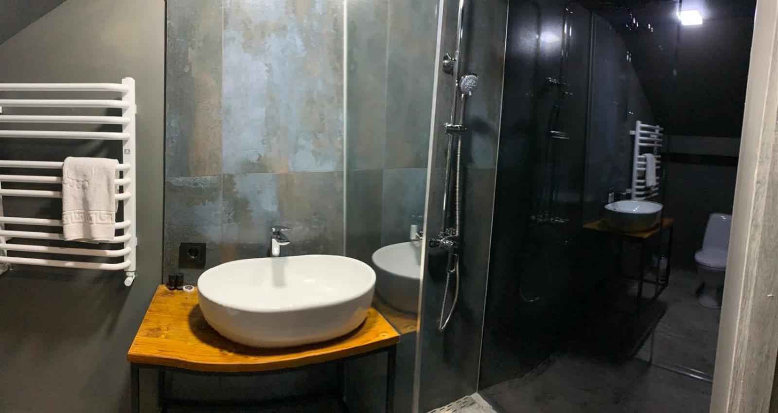 Villa Mishelter Myhove Esterno foto